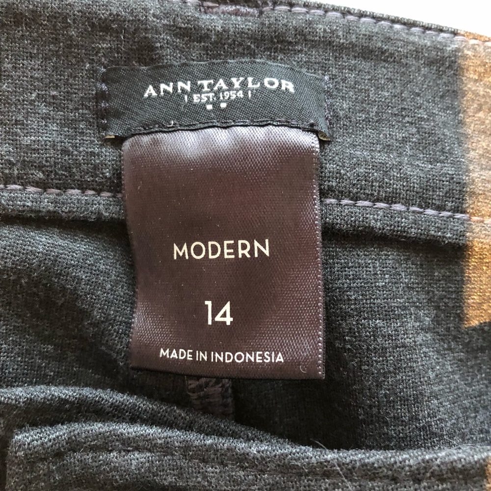 Ann Taylor knit pants